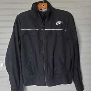 Nike lightweight jacket